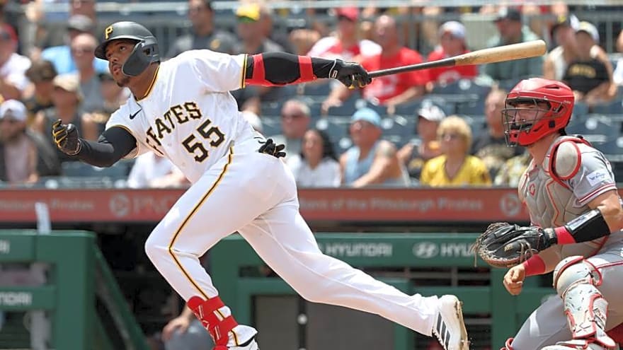 Pirates Can't Keep Surging Esmerlyn Valdez Out of Lineup