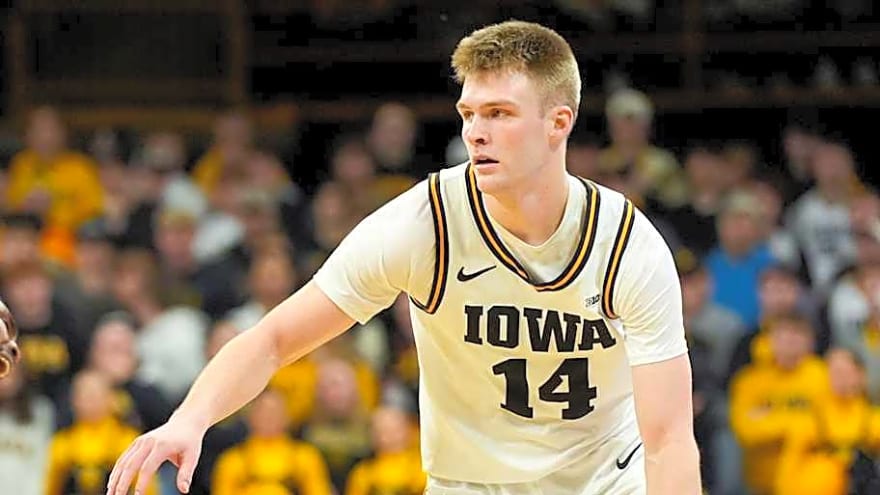 Iowa Guard Named Co-B1G Player of the Week