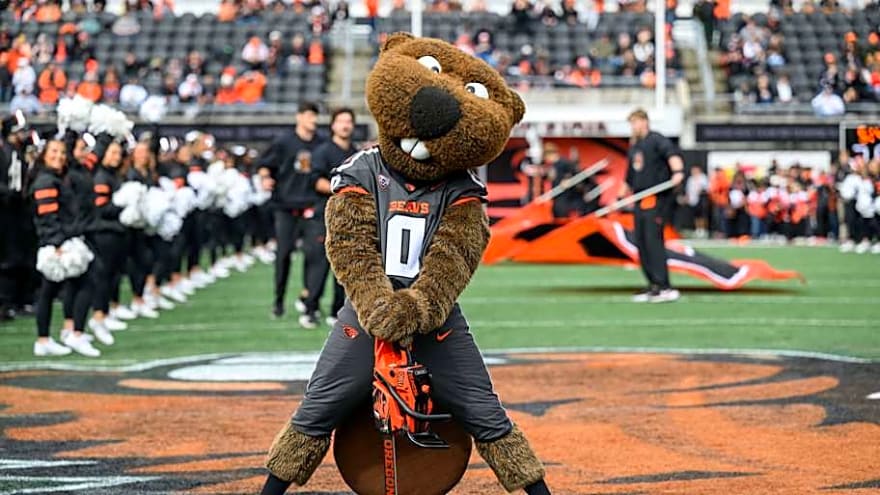State of the Beavs: Oregon State Football's New Identity + MBB's Early Recruiting Wins