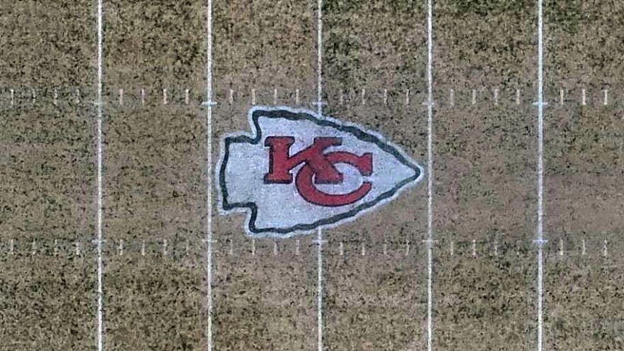 Chiefs Kick Off Final Practice Week Without 3 Offensive Starters