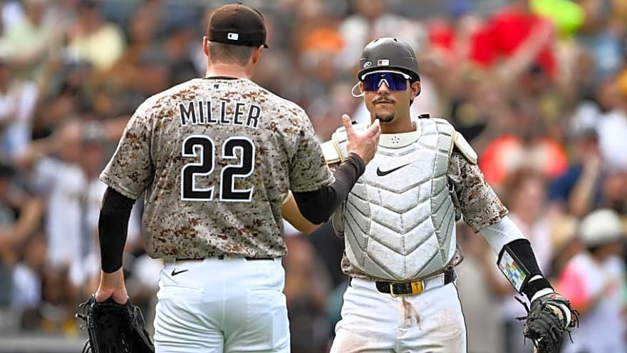 Padres Announce Wild-Card Roster vs Cubs With One Massive Surprise