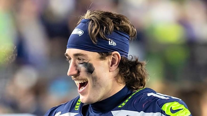 What Seahawks Are Losing in Jake Bobo After Knee Injury