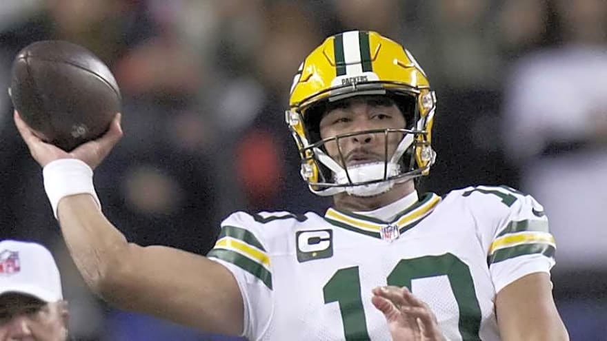 With Playoffs Clinched, Should Packers Focus on Winning or Health?
