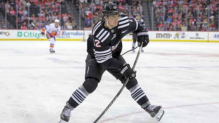 Devils’ Cody Glass Returning vs. Red Wings