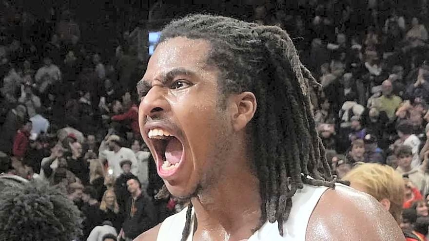 Raptors rookie Collin Murray-Boyles explains adjusting to NBA