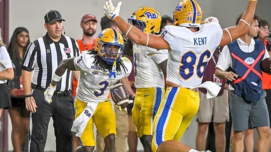 Pitt Panthers Finally Crack AP Top 25 Rankings