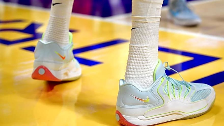 Rockets Kevin Durant's Shoes Ranked as Eighth-Best Christmas Day Sneakers