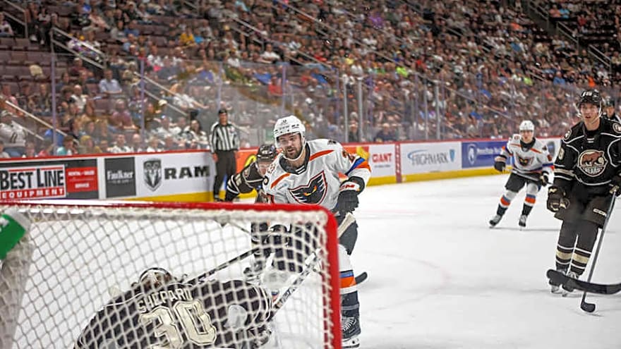 Stars and Flyers Swap Prospects in Minor League Deal