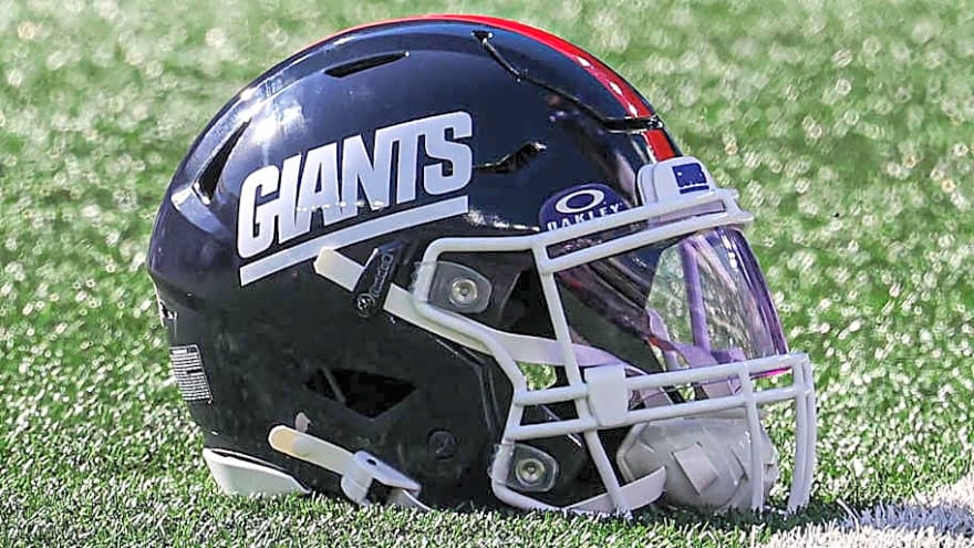 No. 55 and the New York Giants Player Who Wore It Best