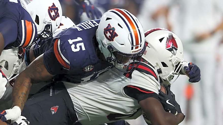 Dallas Cowboys' run defense gets major boost in new 2026 NFL mock draft