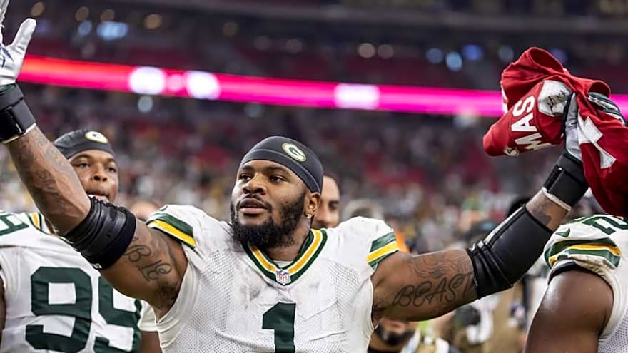 Packers’ Micah Parsons Won’t Win Defensive Player of Year But Should