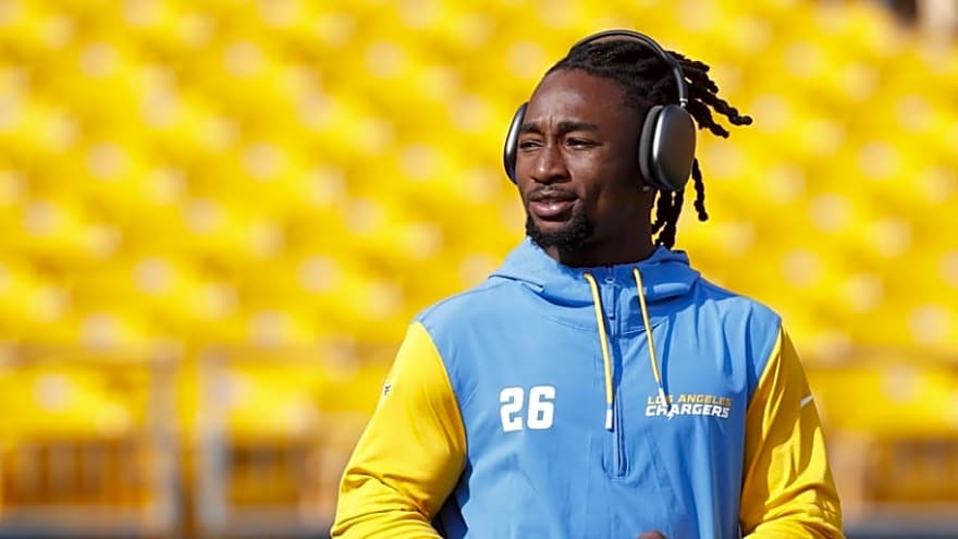 Chargers’ embattled free agent remains available for teams like Saints