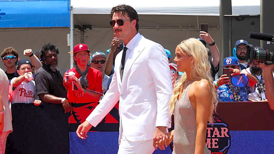 Pirates&#39; Paul Skenes, Livvy Dunne Stun on All-Star Red Carpet
