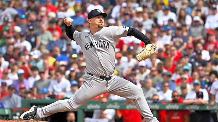 Yankees Reliever Named Cut Candidate