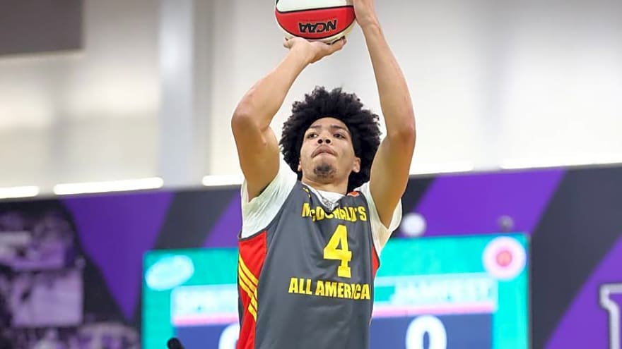 Will Kansas Freshman Tyran Stokes Be an Effective Outside Shooter?