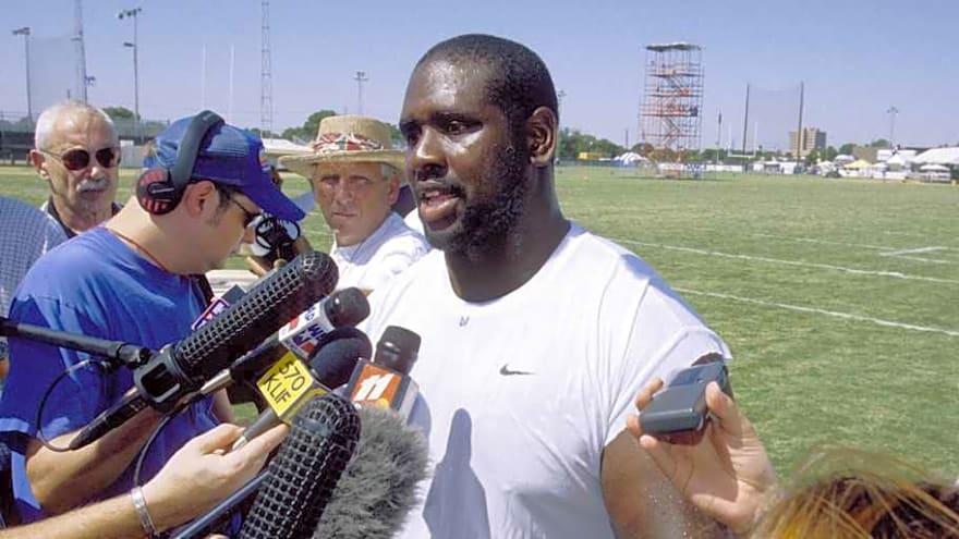 Cowboys Legend Pens Thank You Note to Trump After Receiving Pardon