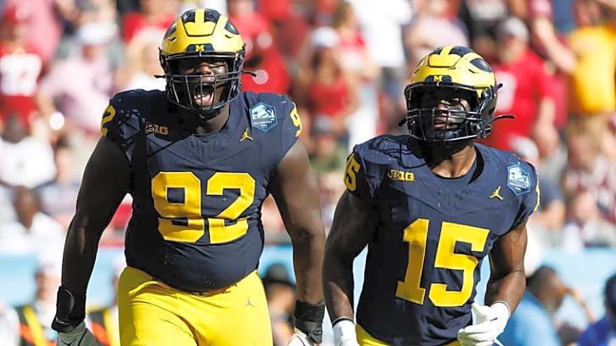 Michigan football LB target sets commitment date, Wolverines have work to do