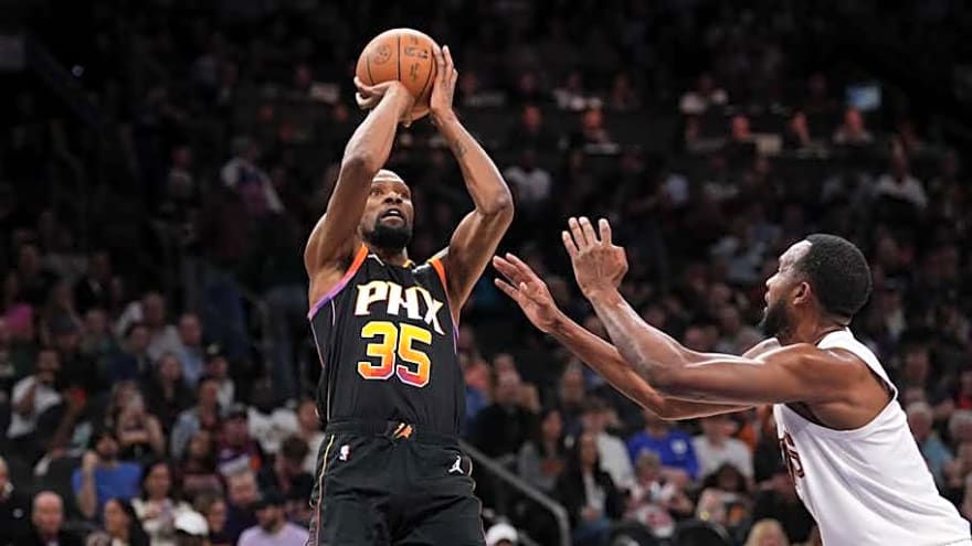 NBA Insider Reveals Cavaliers&#39; Stance on Kevin Durant Trade