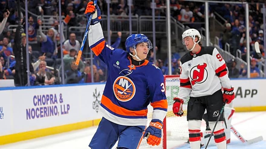 Victor Eklund Has Memorable Birthday Helping NY Islanders Beat Devils
