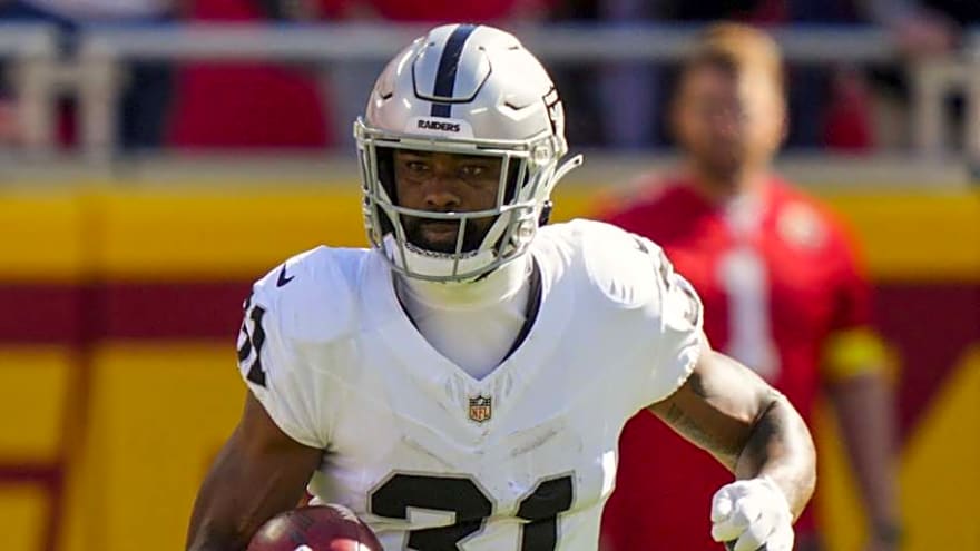 How the Raiders Can Make Life Easier on Offense