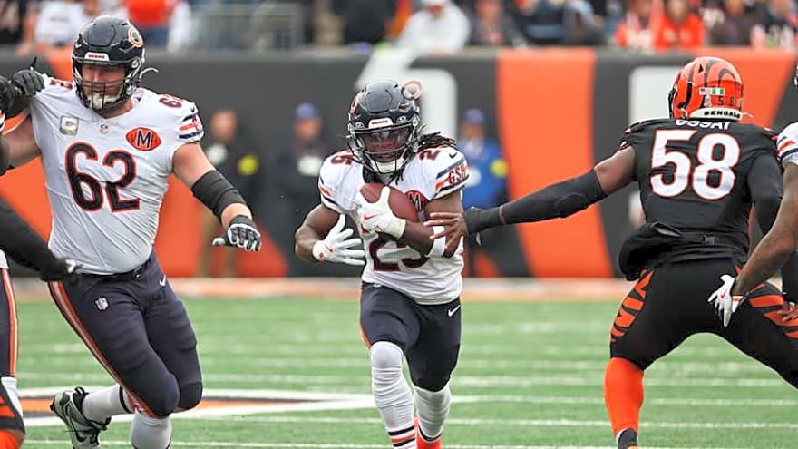 Bears rookies hoard game balls in Bears&#39; Week 9 win over Bengals