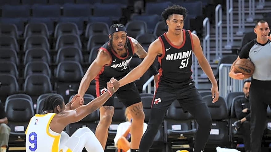 Knicks Waive Two in Camp Roster Update