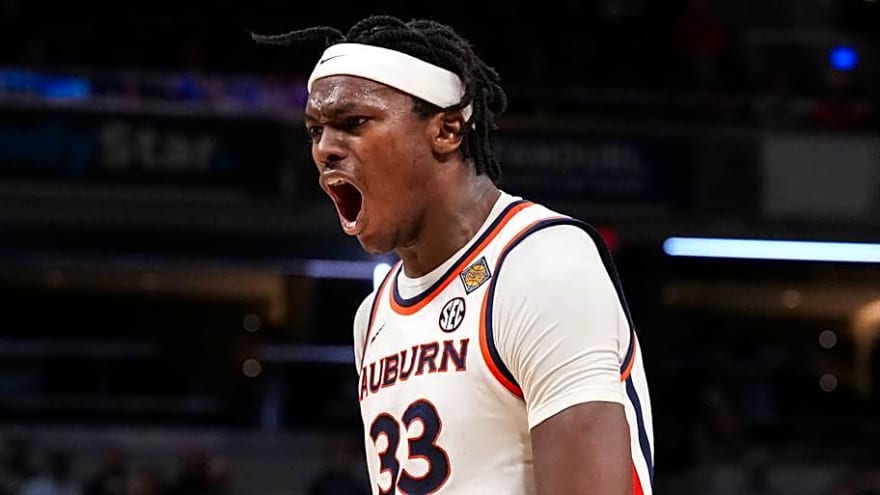 Key Freshman Forward Announces Intent to Stay in Auburn