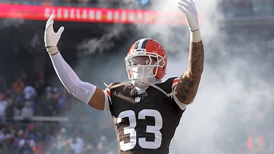 Cleveland Browns Place Pricey Restriction Tender on Free Agent Safety Ronnie Hickman