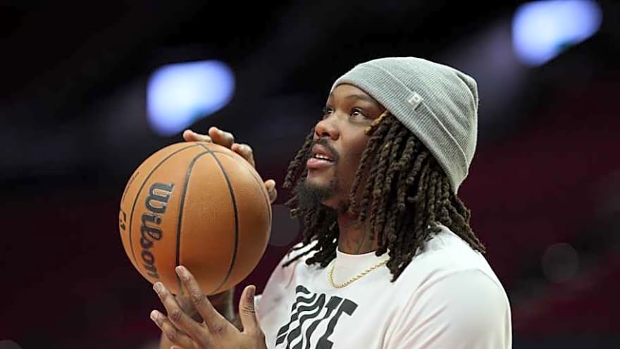 3 Potential Future Pelicans Centers to Watch in the Playoffs