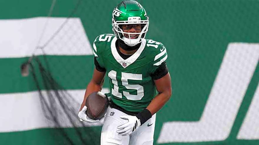 Jets Give Adonai Mitchell Real Reason to Worry 2 Days From NFL Draft