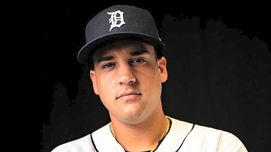 Eduardo Valencia Steals the Hearts of Tigers Fans and Gets Rewarded for It