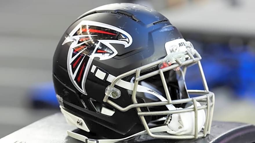 Texans Assistant GM Gains Momentum for Falcons Job