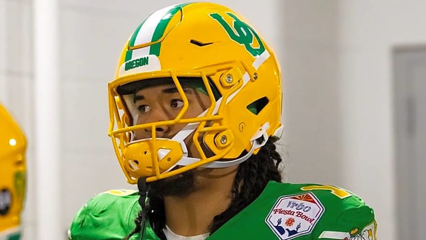Seahawks 2027 NFL Mock Draft Keeps 'Pass-Rushing Cupboard Well Stocked'