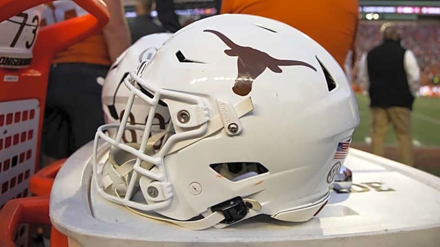 Texas Longhorns RB Commit Seemingly Shuts Down Recruitment