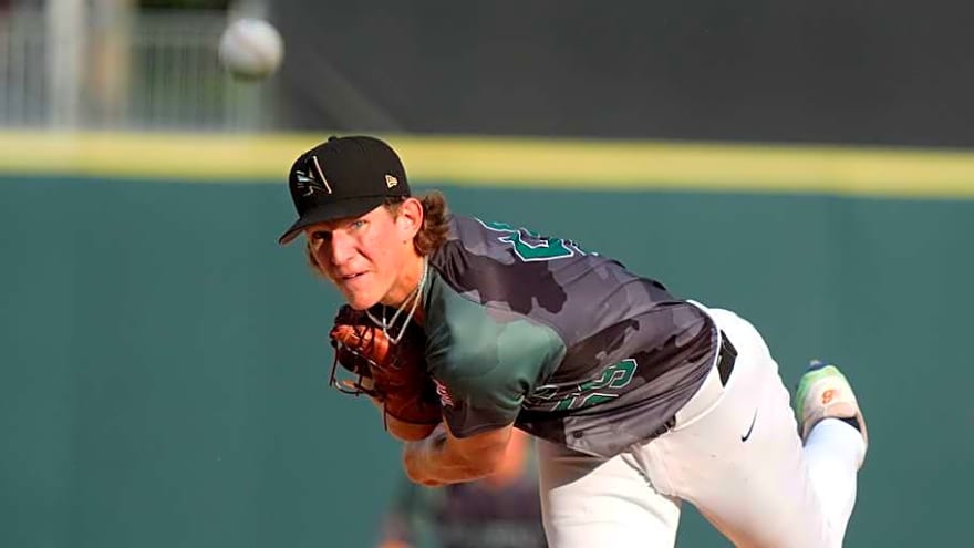 Braves Top Prospect Quietly Dominating Hitters on Backfields