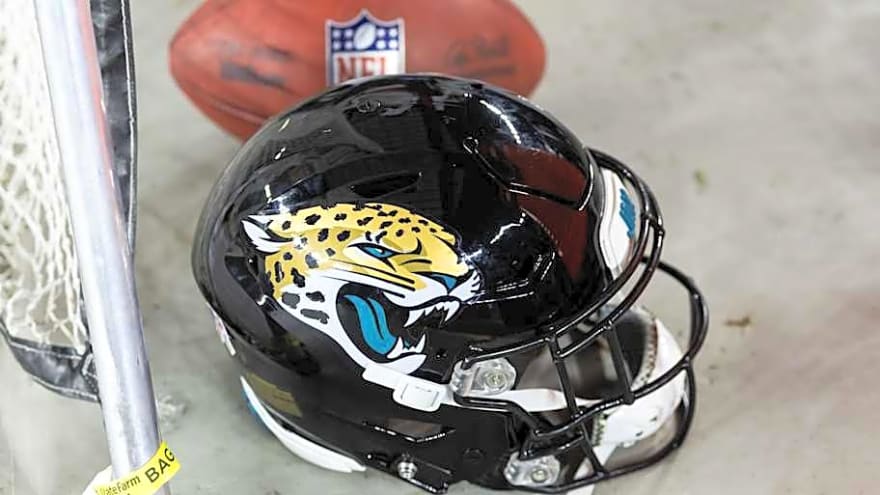 Jets Linked to Jaguars' 7-Year Veteran Playmaker in Free Agency