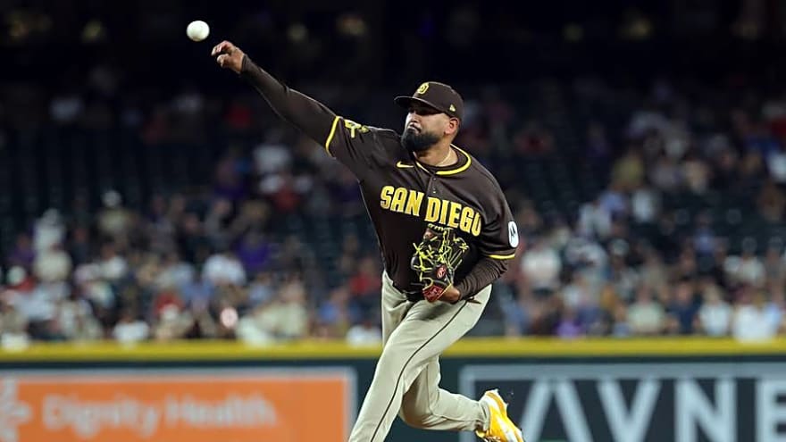 Padres Officially Release 11-Year Veteran Pitcher After Disappointing Season