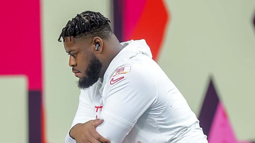 Trey Smith’s minicamp status with Chiefs still uncertain as contract talks continue