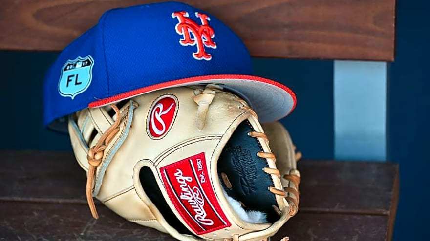 Phillies ‘Would Love’ To Make Trade for Mets Relief Pitcher