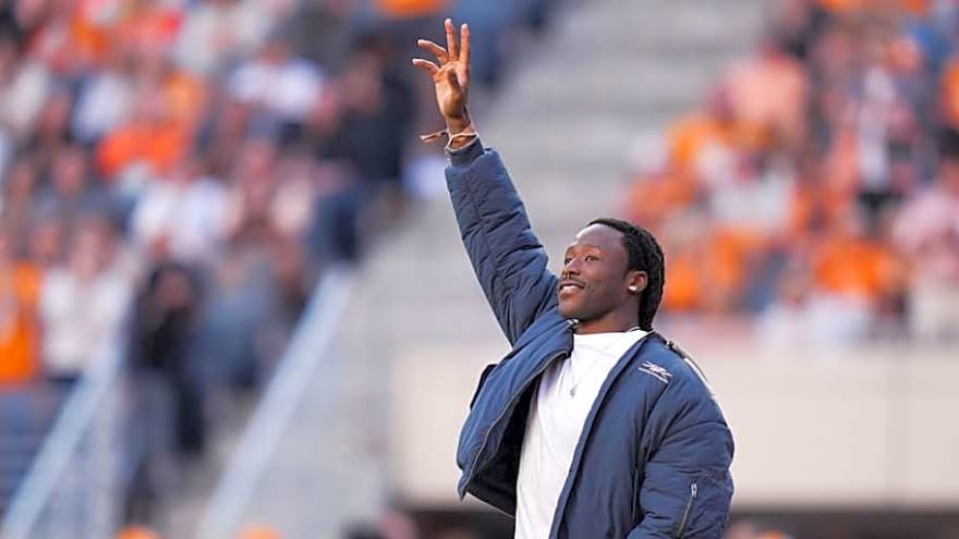 Saints RB Alvin Kamara Avoids Worst-Case Scenario After Exit: Report