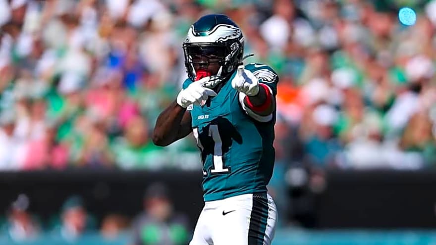 Patriots Legends Want Eagles WR AJ Brown