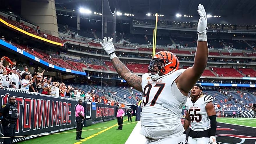 Bengals Defense Puts Pedestrian Offense on Its Back and Carries Team to 2-0 Start