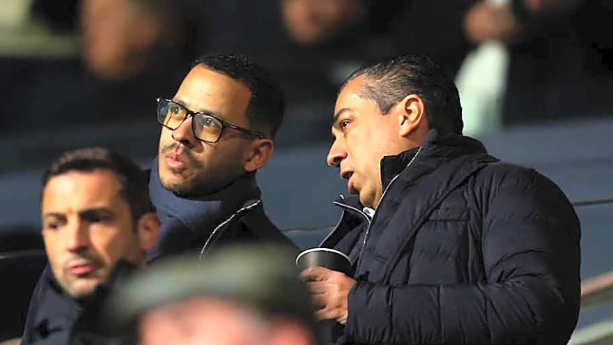 Liam Rosenior makes surprise coaching staff decision before first Chelsea training session