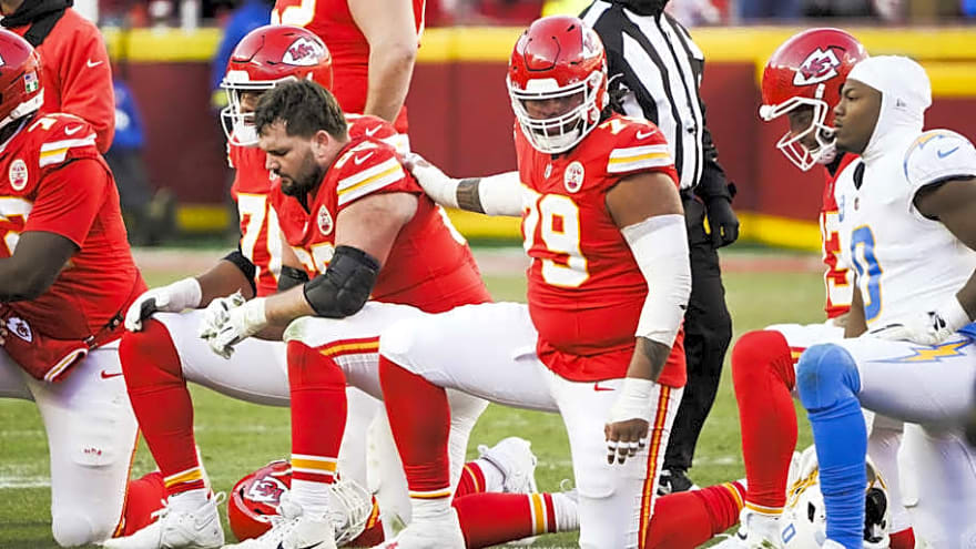 Andy Reid Shares Latest After Chiefs Lose Mahomes to Injury