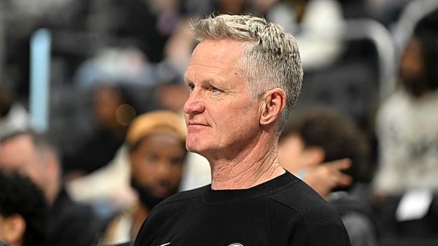 Steve Kerr May Have Just Revealed His Opening Night Plan for Warriors