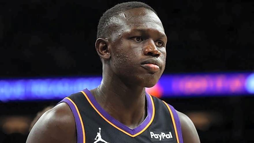 3 Big Things to Watch in Suns' Preseason Opener vs Pistons