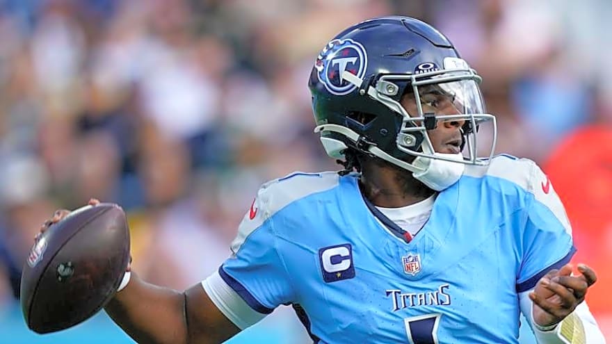 Titans GM Has Full Confidence in Cam Ward