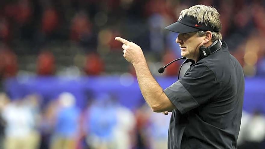 College Football Coach Leaves Georgia Bulldogs Off His Final Top 25 Rankings