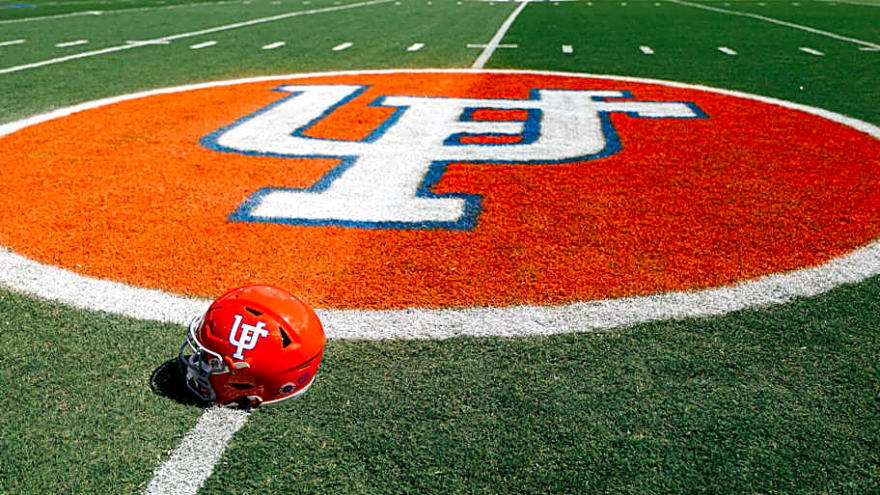 Top-10 Wide Receiver Commit Signs on With Florida Gators