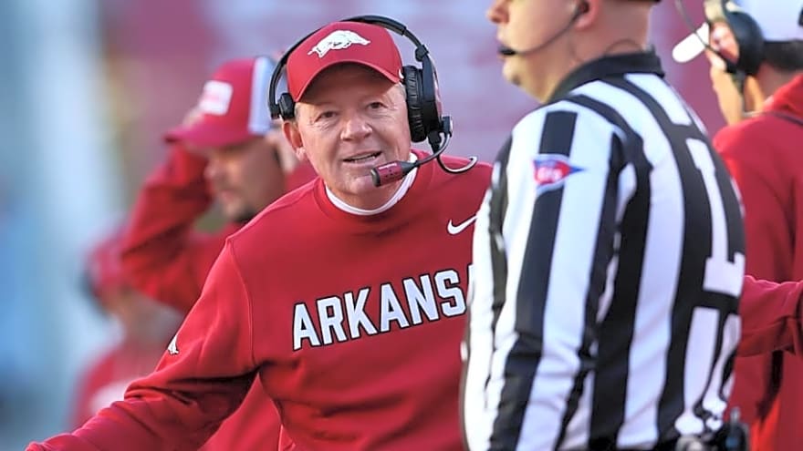 Do Razorbacks have argument for game being stolen by officiating?
